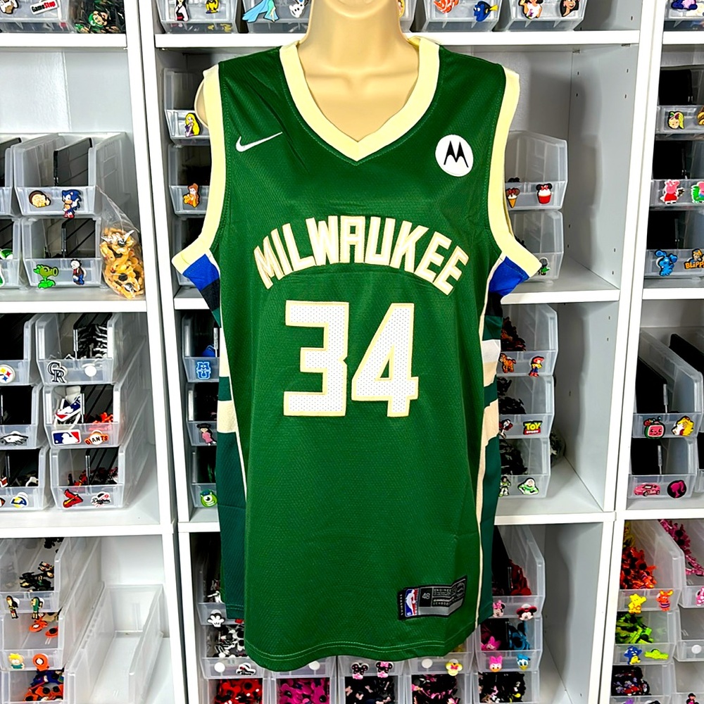 Milwaukee Bucks Giannis Antetokounmpo jersey #34